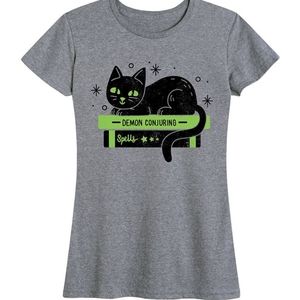 🔮 Cat sitting on spellbooks t-shirt 🪄